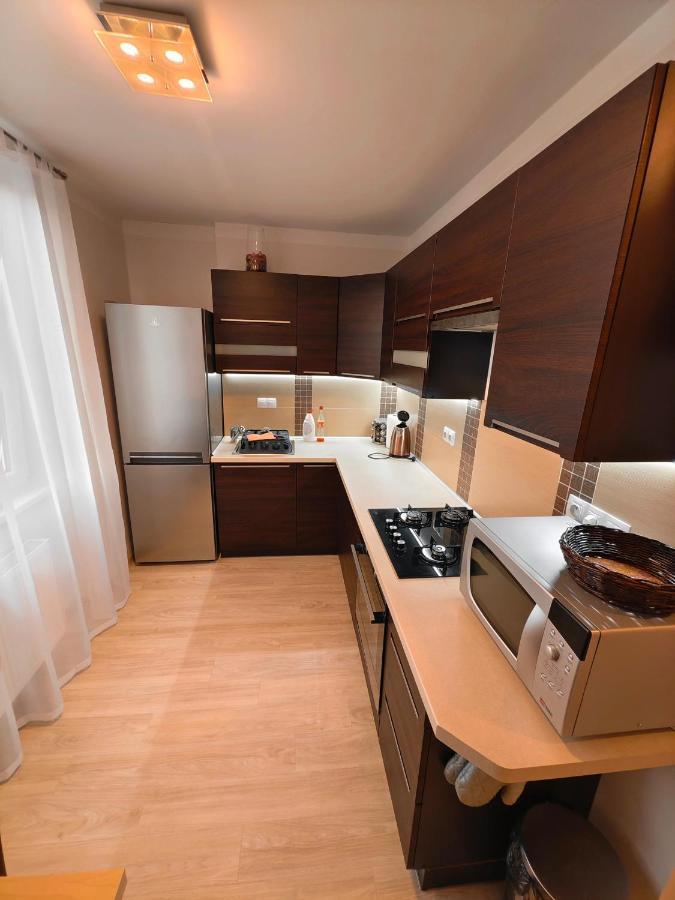 Apartman V Centru Κάρλοβι Βάρι Εξωτερικό φωτογραφία
